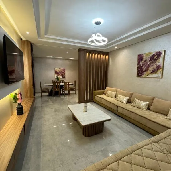 Luxury apartment agadir, hotel in Agadir