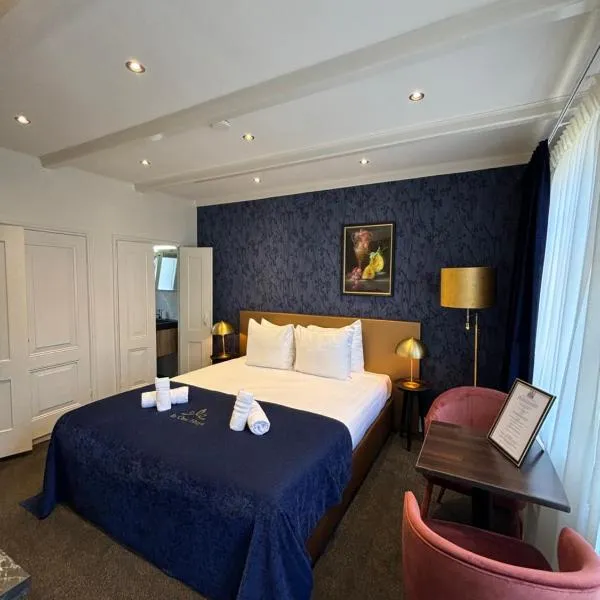 Hotel West Inn Aan Zee, hotell sihtkohas Den Oever