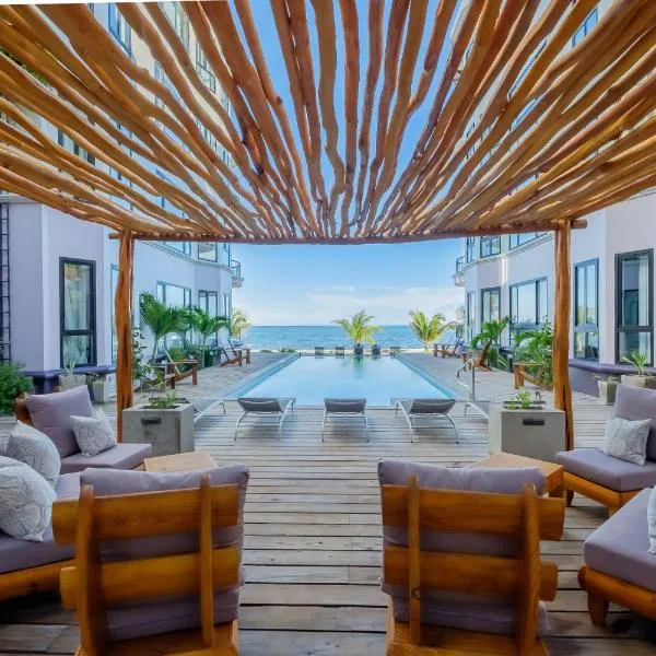 Diamante Beachfront Suites, hotelli kohteessa San Pedro