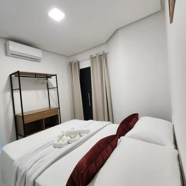 Hospedagens Rebouças، فندق في لينكويس