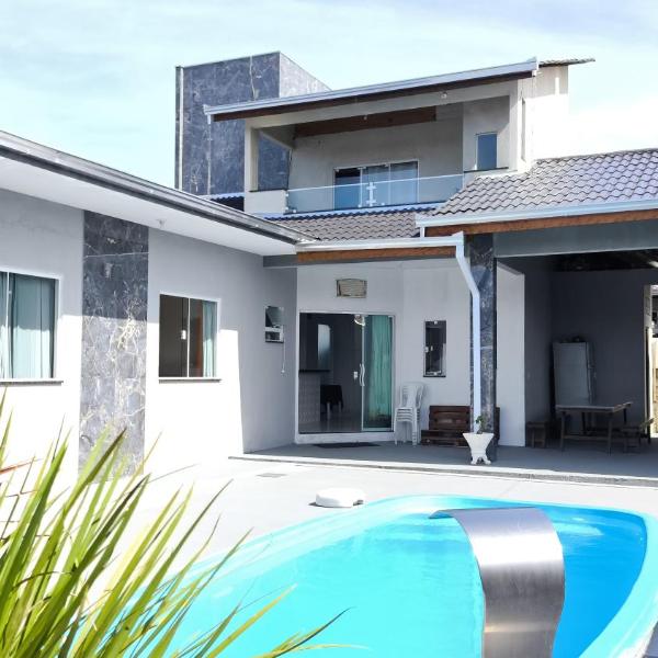 Casa com piscina Itapoá Itapema do Norte