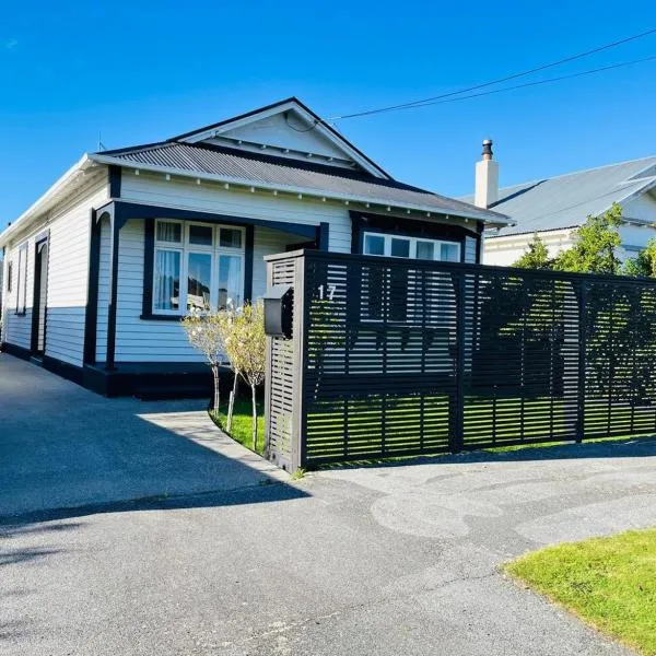 Pretty Villa Close to St Clair Beach private parking, hotel Dunedinben