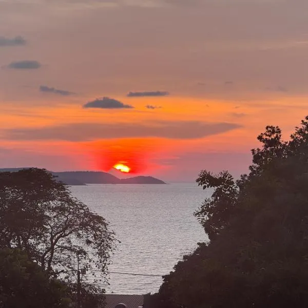 Hostel Friends Station & Cafe, hotel u gradu 'Pattaya South'