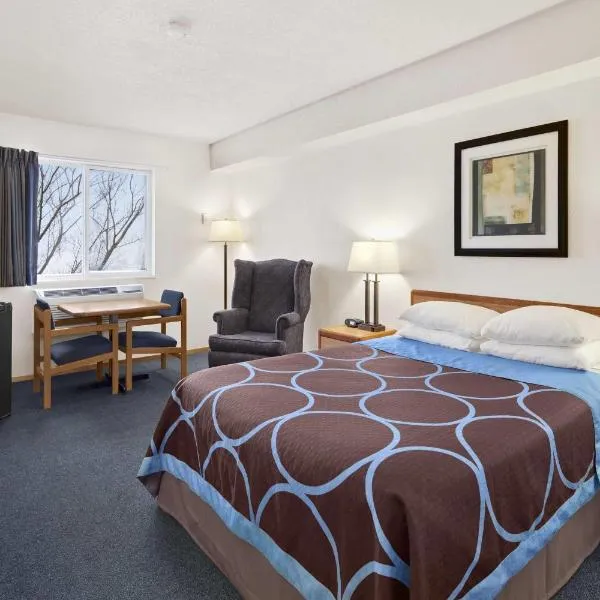 Super 8 by Wyndham Swift Current, hotel v destinaci Swift Current