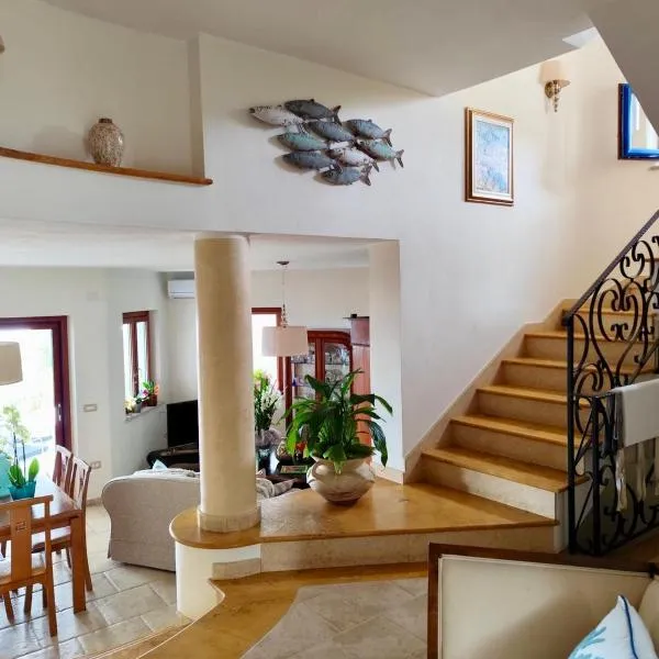 B&B Easy Wind, hotel a Cala Gonone