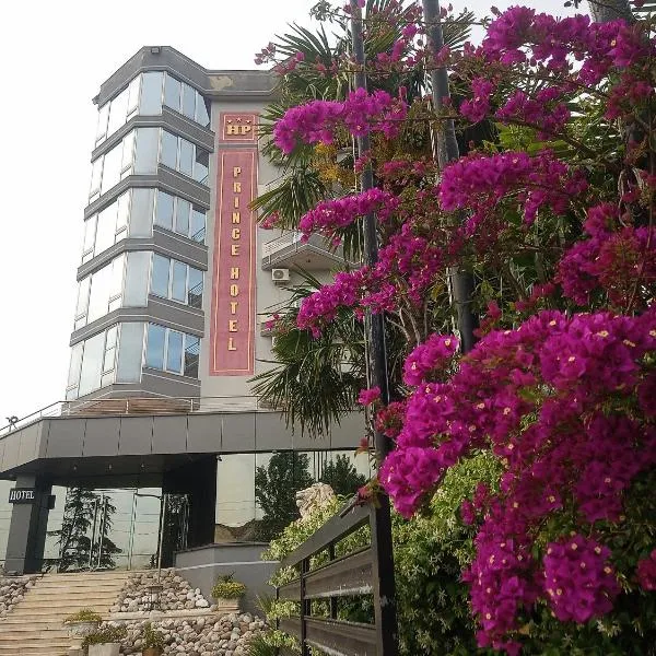 Prince Hotel Fier, hotel v destinaci Fier