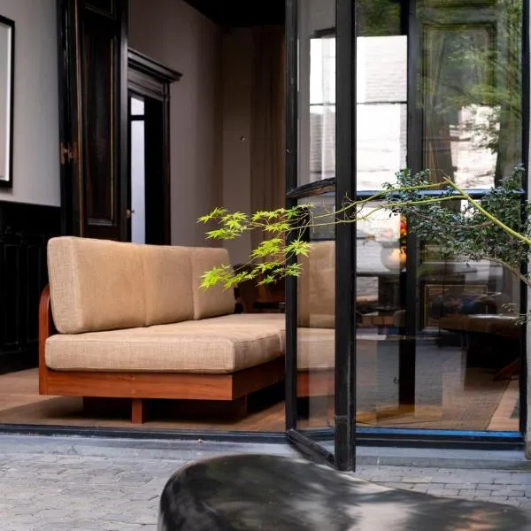 Hotel Julien, hotel in Antwerp