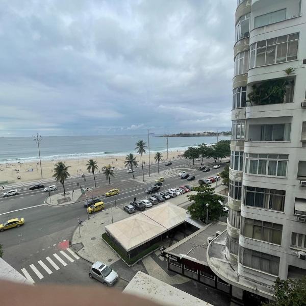 Apartamento com vista para o mar em Copacabana, 2 minutos da praia - Foto 4