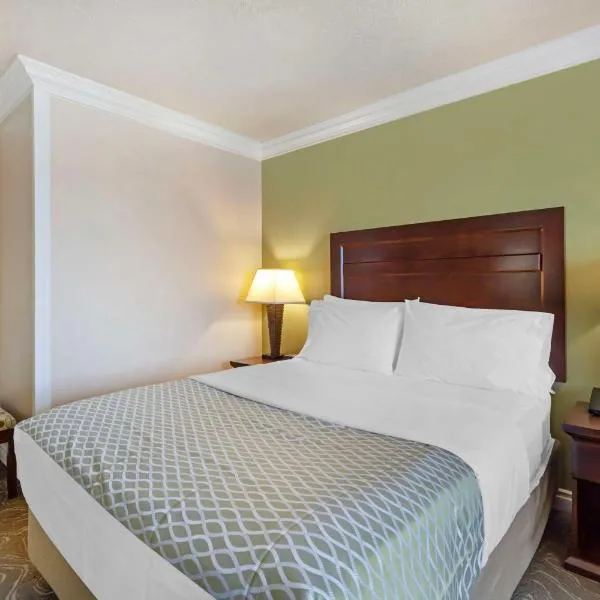 Best Western PLUS Mirage Hotel and Resort, hotel en High Level