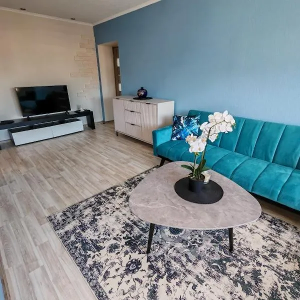 SEASIDE apartment, sleeps 3 persons, khách sạn ở Liepāja