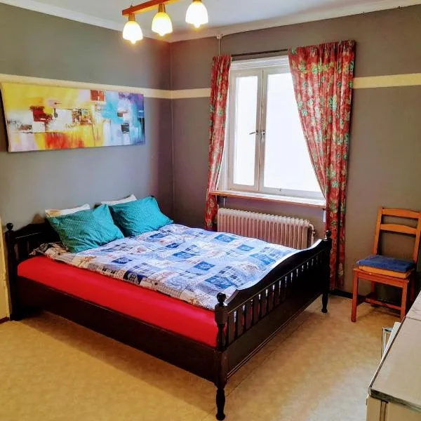 Bedroom with kitchen, 120 m from Sandbach, hotel v destinaci Bräcke