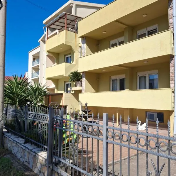 Adriatica 1, hotel Sutomoréban