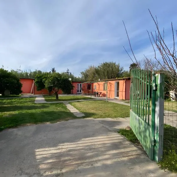Ittiturismo Isola Rossa L'agrumeto, hotel in Teulada