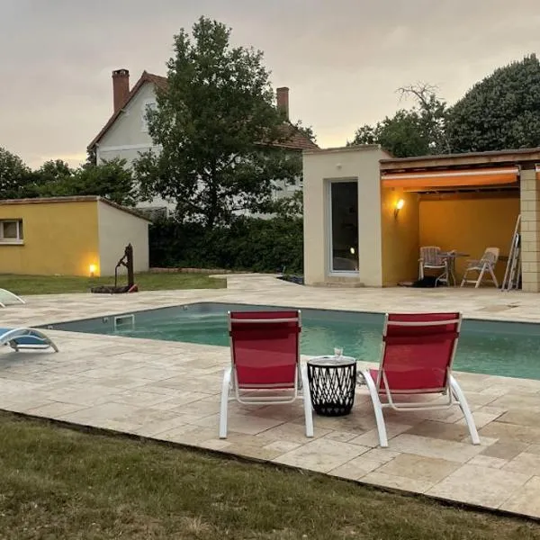 Les cahutes, hotel in Trémolat