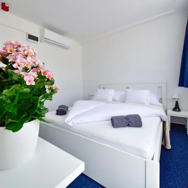 Zama Hotel, hotel v destinaci Zamárdi