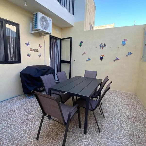 Casa Qrendi by MA Properties, hotel v destinaci Qrendi