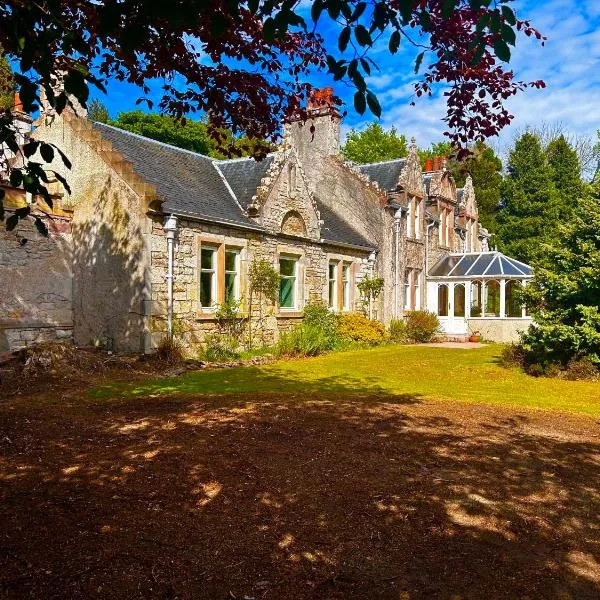 Clashmore House Garden Cottage Dornoch, hotel v destinaci Clashmore