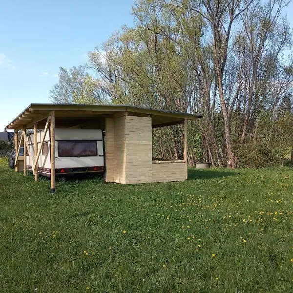 Zážitkový pobyt v karavanu u Slezské Harty, hotel v destinaci Mezina