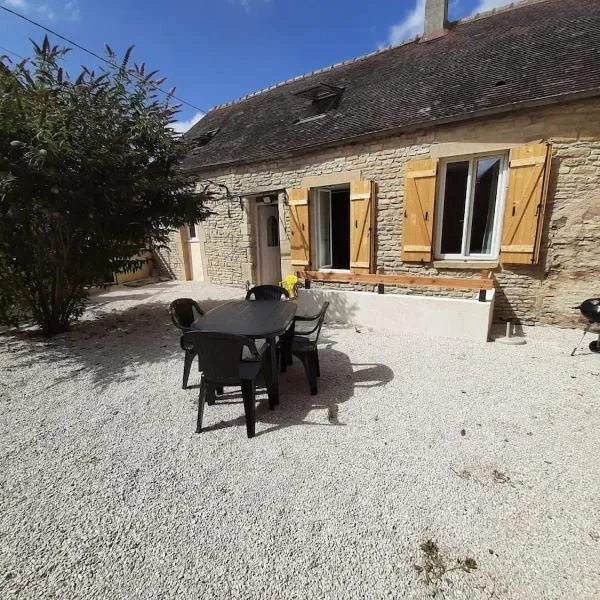 Maison Chez Polo, hotel em Étivey