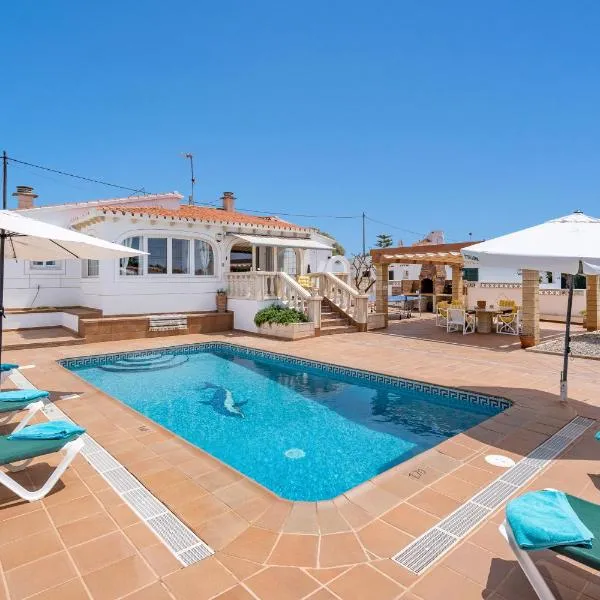 Villa Ingrid, hotel v destinácii Alaior