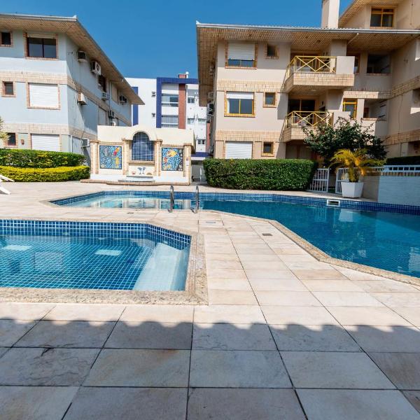 Apto com piscina a 200m da praia YH5156