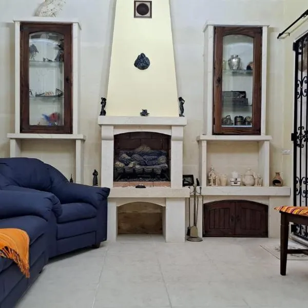 139 Taormina Apartment, khách sạn ở St Paul's Bay