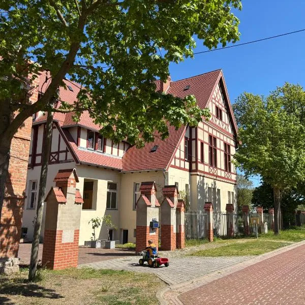 Ferienwohnung Domaene Kermen, hotel v destinaci Leps