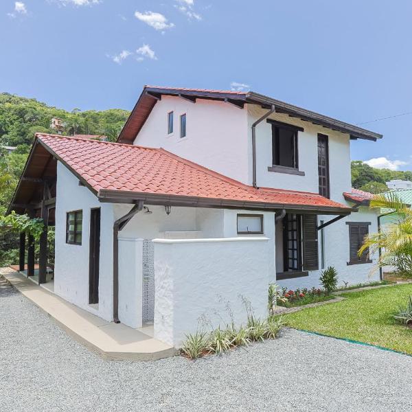 Casa na Lagoinha com estilo açoriano MP7117
