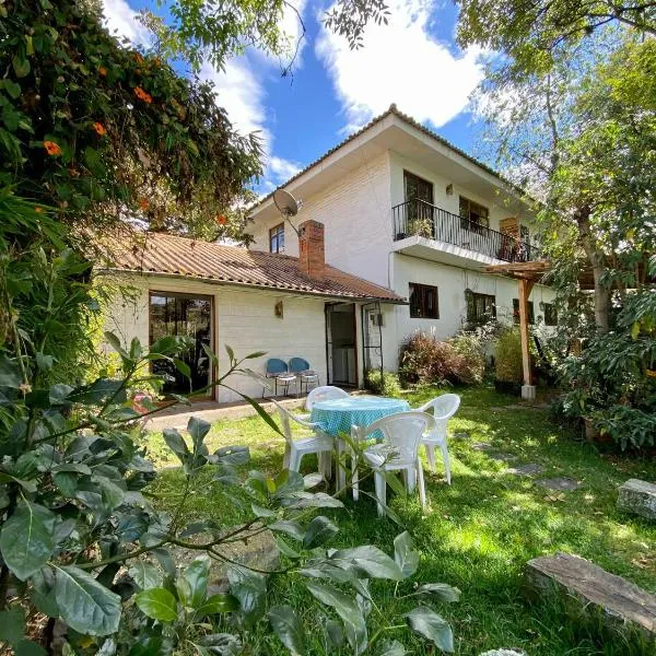 昆卡厄瓜多尔奥拓罗格公寓式酒店，位于昆卡的酒店