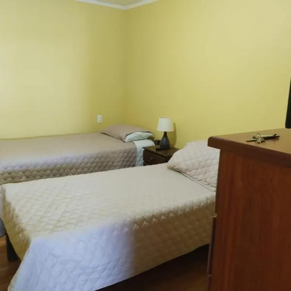 Hostal Nancy, hotel v destinaci Mejillones