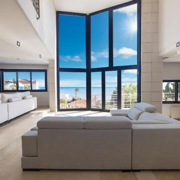Chalet with sea view from Alicante, hotell sihtkohas El Campello