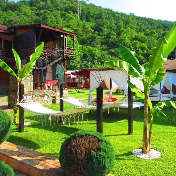 Cabana Ogradena, ξενοδοχείο σε Eşelniţa
