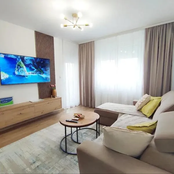 Stan na dan Paradiso, hotel en Lukavica