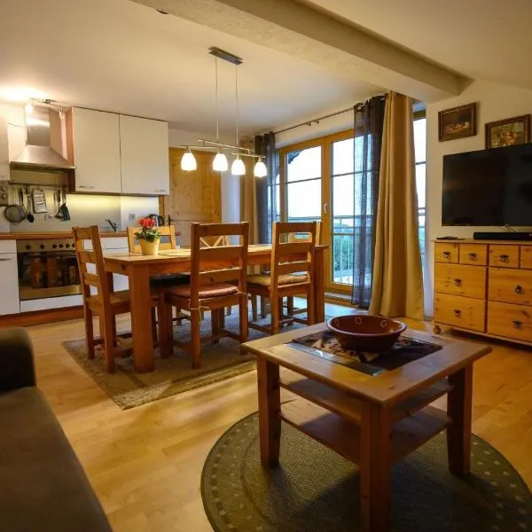 Ferienwohnung Frisch, hotel in Lam