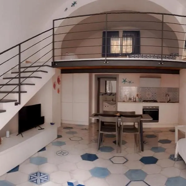 Nonna Giuseppina Home, hôtel à Ischia