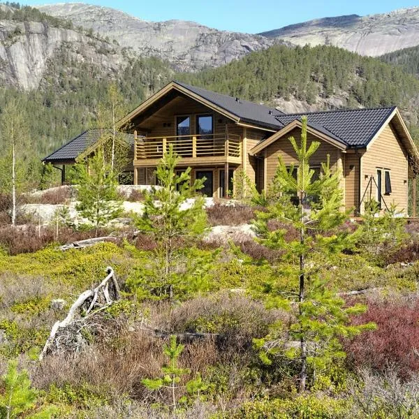 Lillelørdag Hytte - Stunning Holiday Home with Sauna, hotel di Vradal