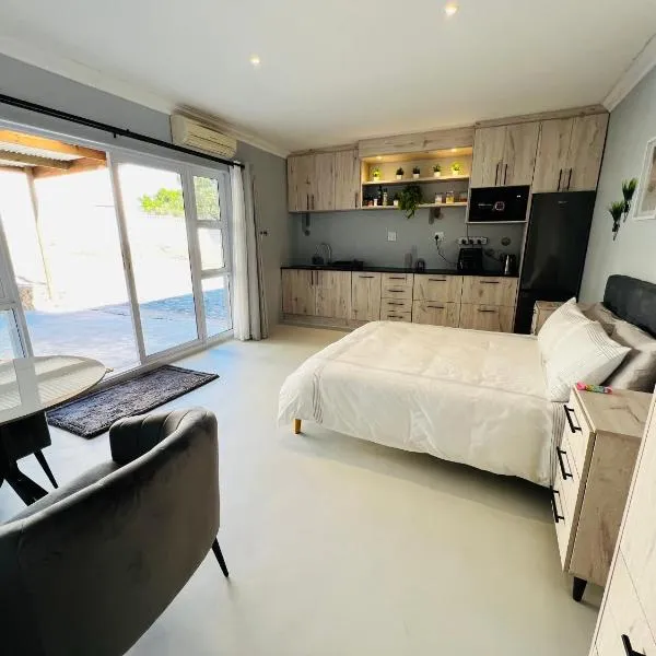 Rissie's Place, hotel v destinaci Gordonʼs Bay