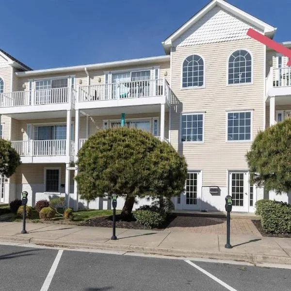Family Friendly Beach Block Ocean View 3 BR, 2 BA, Condo near Wildwood Crest and Convention Center, hotel v destinaci Wildwood