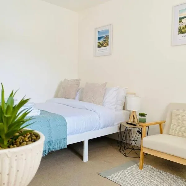 Atlantic attic, hotel in Poole