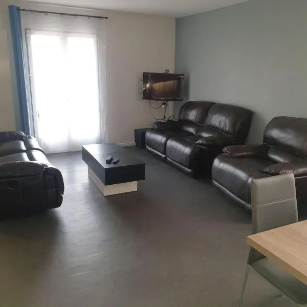 Maison 7 personnes, hotel v destinaci Gouttières