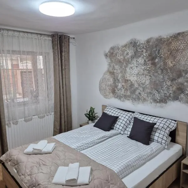 Kucko Vendeghaz Guesthouse, hotel in Sárospatak