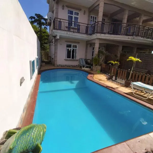 Fina villa, Mont choisy, hotel in Mont Choisy