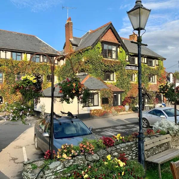 Exmoor White Horse Inn, hotel v destinaci Exford