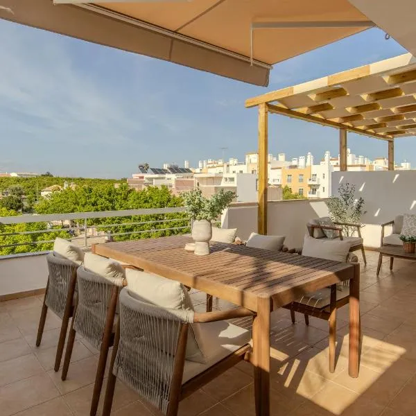 RMR Tavira Essence Family & Soul Retreat, hotel v destinaci Tavira