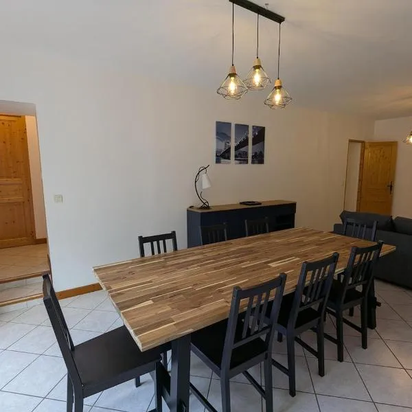 Le gîte de Saury, hotel v mestu Lathuile