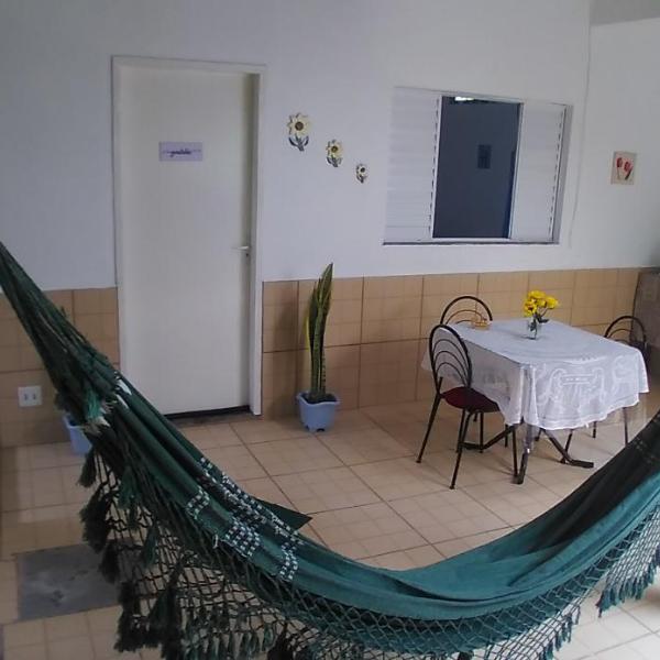 CASA CENTRO RIO DAS OSTRAS COM WI-FI INTERNET KITNET GRANDE ATÉ 6 Pessoas