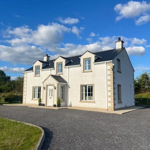 Lattone House, hotel in Belcoo