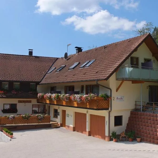 Paradies Im Schwarzwald, hotel v destinaci Bad Peterstal-Griesbach