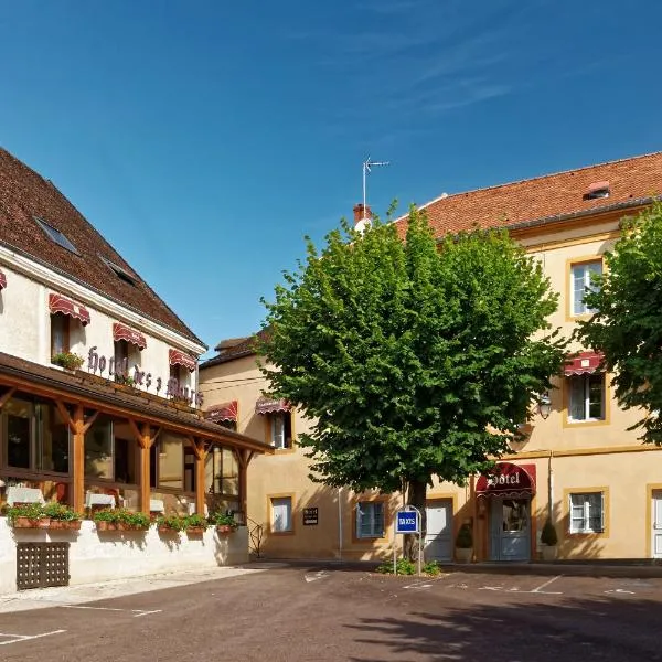 Logis Des Trois Maures, hotel in Chassey-Le-Camp