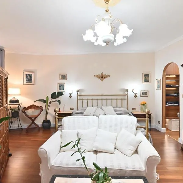 casa vacanze edwige castello, hotel v Cagliari